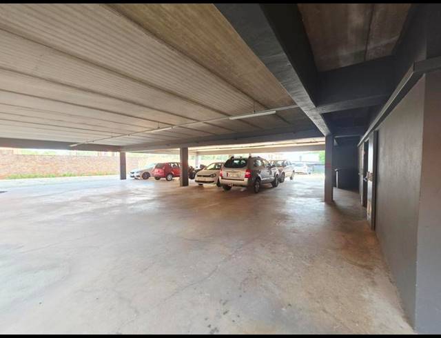 BUSINESS PROPERTY TO RENT IN DIE HOEWES